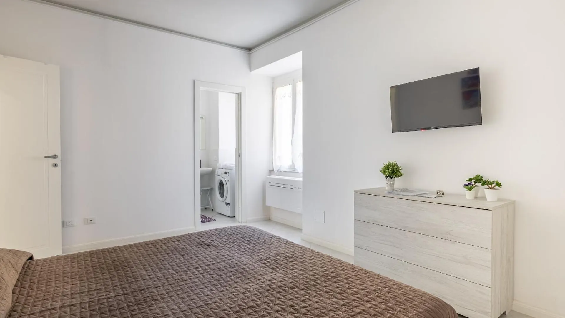 Domus Roma Apartment 0*, Rome Italy